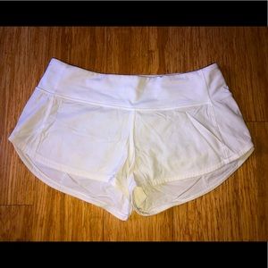 LuluLemon Speed Up Short 2.5”